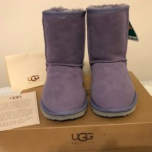 BRAND NEW UGG CLASSIC SHORT (Purple) SHOES